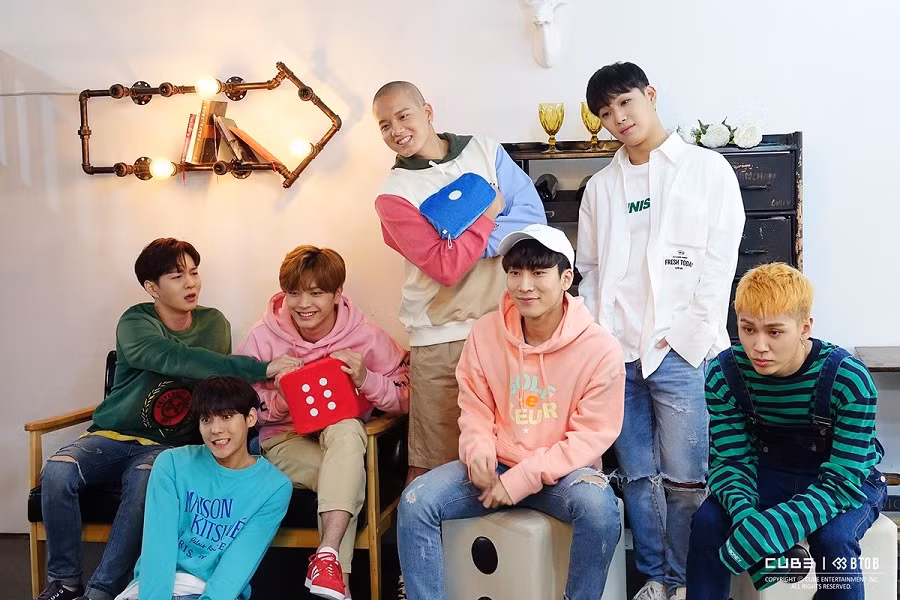 Đăng video mà quên chưa tắt tiếng, Sungjae (BTOB) làm lộ bí mật đáng lo của Changsub ảnh 1