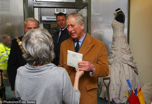 Khám phá 9 luật lệ khác thường của gia đình Hoàng gia Anh ảnh 6 Khám phá 9 luật lệ khác thường của gia đình Hoàng gia Anh ảnh 6