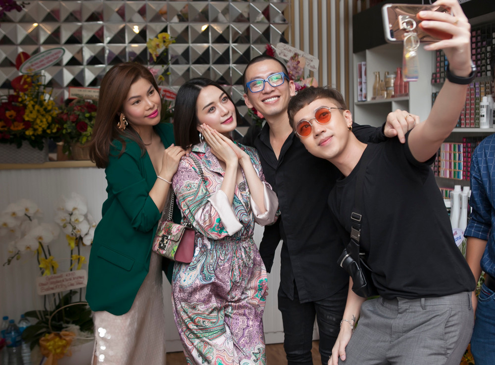 Xu hướng của năm: Hàng loạt nữ diễn viên "đá chéo sân" trong lĩnh vực kinh doanh, lên chức bà chủ ảnh 8