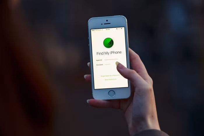 Nhờ tính năng "Find my iPhone" của Apple, cô nàng tại Mỹ này đã tìm lại được chiếc xe bị đánh cắp. (Ảnh minh họa: XanderSt/Shutterstock)