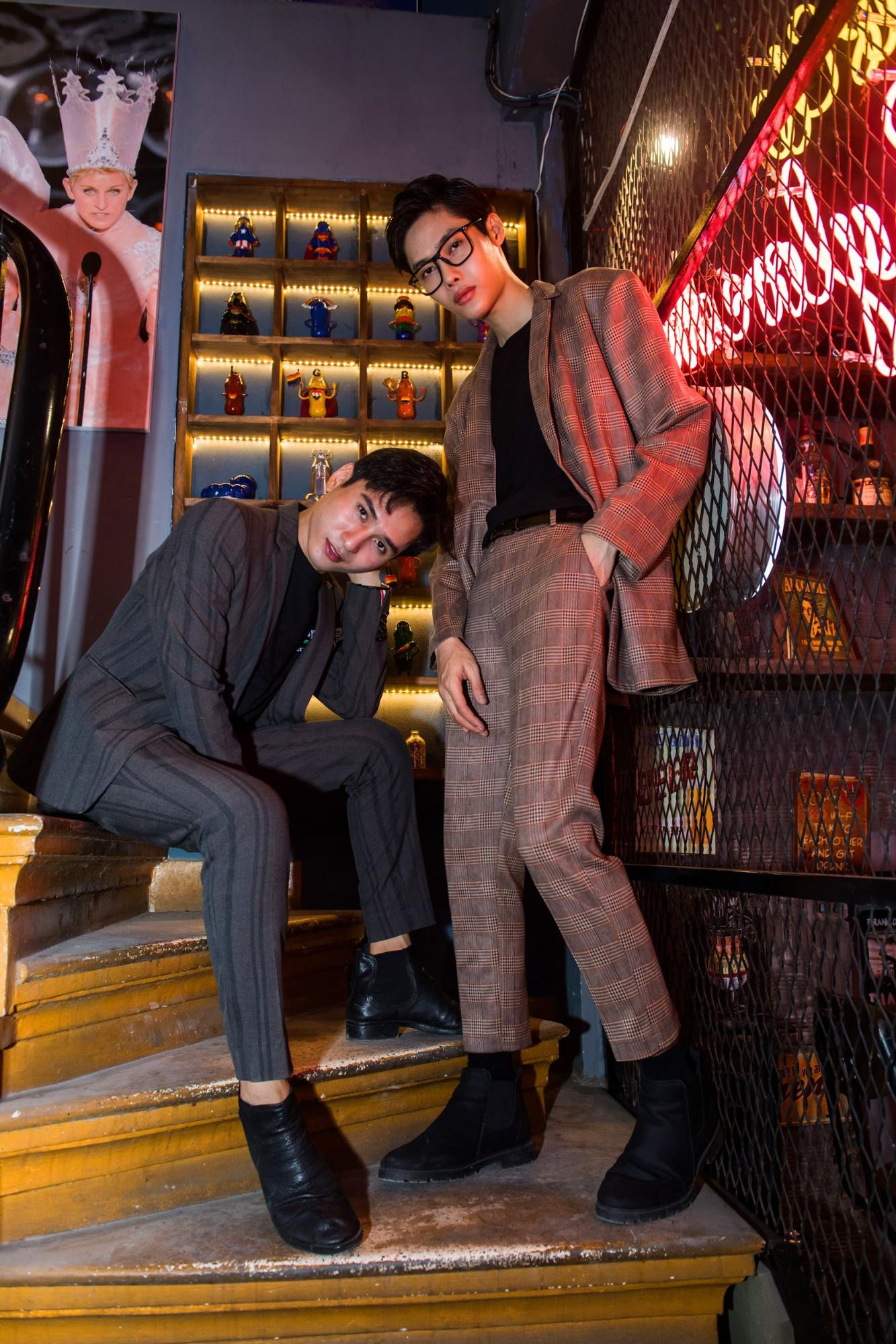 Diễn viên Trần Viết Ly và diễn viên Lu An Mai Thành Luân khoe vẻ điển trai. Hai anh chàng đa tài này sẽ thường xuyên có mặt tại Lovewins.&nbsp;