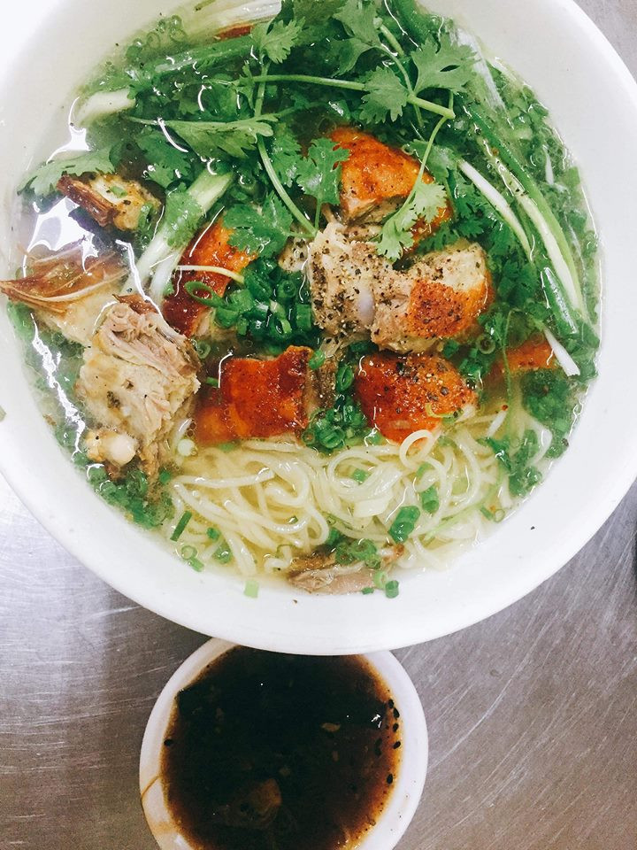 Những món ngon nhất định bạn phải ghé ăn khi đặt chân đến TP.Huế ảnh 6 Những món ngon nhất định bạn phải ghé ăn khi đặt chân đến TP.Huế ảnh 6