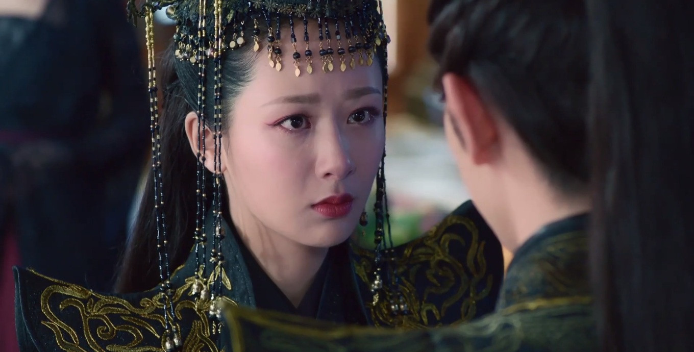 Dương Tử cũng hoàn thành tốt vai Bồ Đào từ ngây thơ dần trưởng thành, đặc biệt các cảnh khóc khiến người xem rất đau lòng.