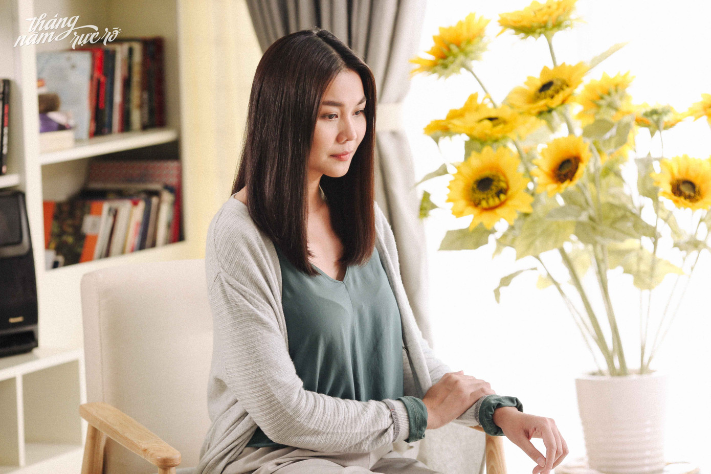 Thanh Hằng chứng minh mình có thể đa dạng tâm lý chứ không phải kiểu bình hoa di động.