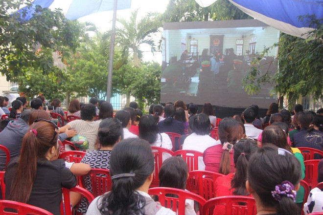 3 bảo mẫu mầm non Mầm Xanh hành hạ trẻ bằng ghế, can nhựa bị tuyên án tù ảnh 2