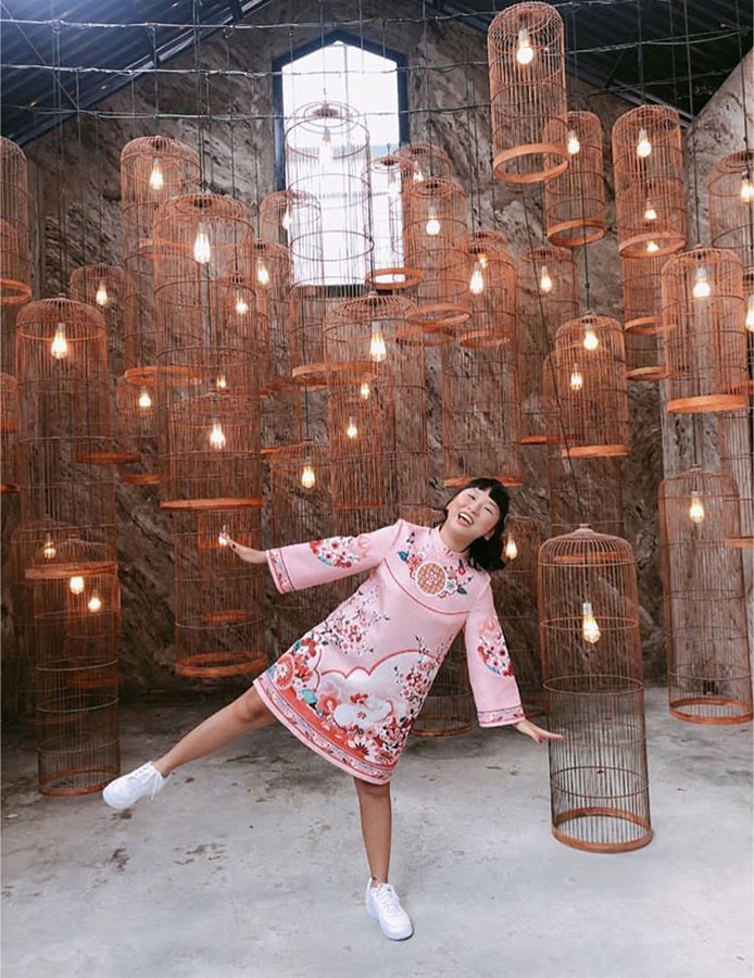 Trang Hí tinh nghịch trong tà áo dài mang phong cách “Diên Hi Công Lược”. (Ảnh: Trang Hí)