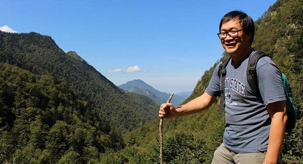 GS Nguyễn Tiến Dũng là học sinh Việt Nam nhỏ nhất giành HCV Toán quốc tế (IMO) và được Pháp phong hàm hạng nhất ở tuổi 37.