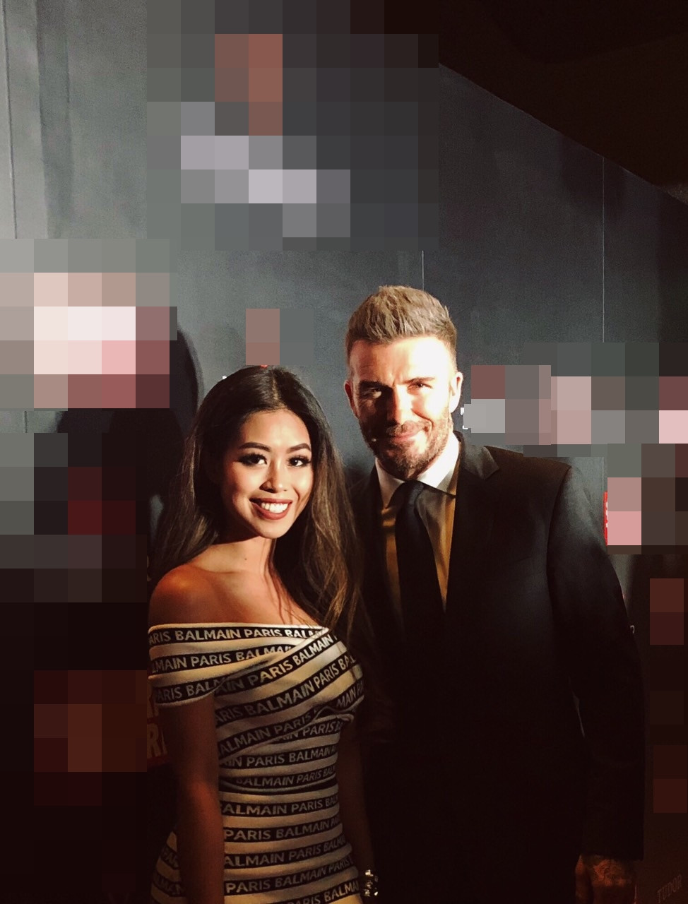 Đây là lần thứ hai cô nàng khiến người ta ghen tỵ khi đăng ảnh thân mật với cựu tuyển thủ hàng đầu thế giới David Beckham.