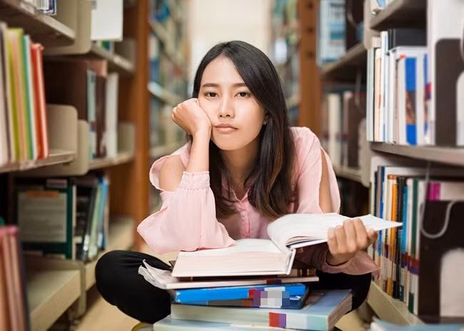 Với những ai trải qua thời học sinh thì việc bị “ám ảnh” bởi một môn học nào đấy là điều không thể tránh khỏi. (Ảnh minh hoạ)