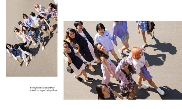 Thần thái tự nhiên, phong cách thời trang sành điệu kết hợp góc chụp ấn tượng, hiện đại.