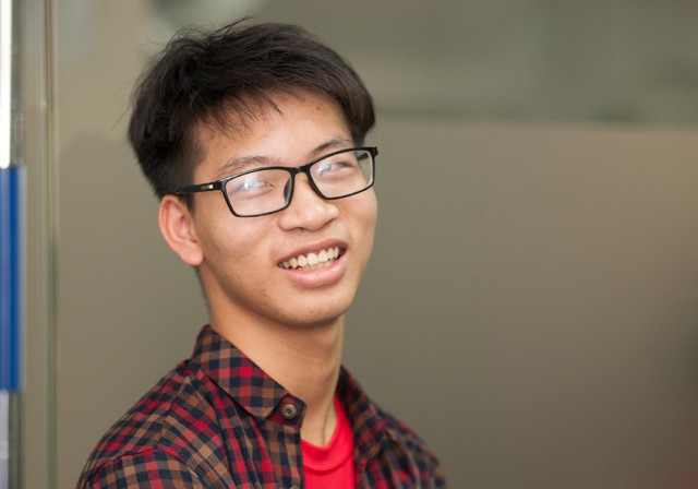 Nghiêm Mạnh Cầm - cậu học sinh Nghệ An xuất sắc giành học bổng ở ngôi trường đắt đỏ nhất hành tinh.