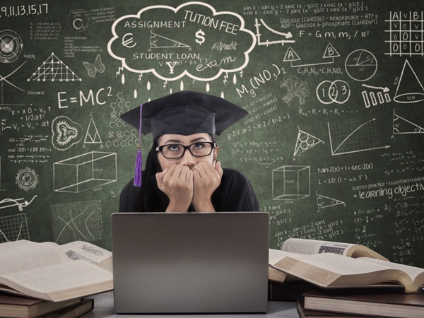 Chọn trường, chọn ngành nghề luôn là nỗi băn khoăn của tất cả học sinh chúng ta.