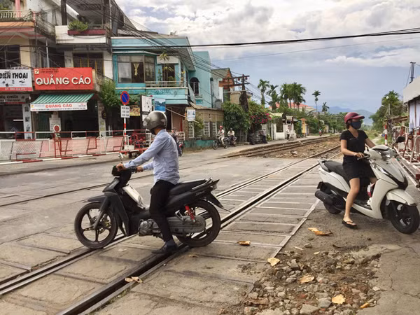 Khó khăn của nghề này không phải là vất vả mà là vẫn có những người ý thức tuân thủ luật giao thông kém.