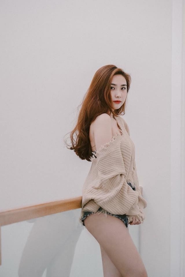 Cô nàng xinh xắn chẳng thua bất cứ hot girl nổi tiếng nào.