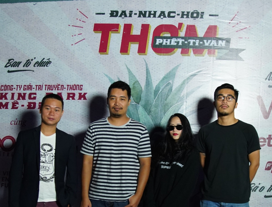 Các nghệ sĩ sẽ tham gia Thơm Music Festival tại Hà Nội. Chương trình được đồng hành bởi các nhà tài trợ bạch kim Jetstar, VinID và nhà tài trợ vàng FPT.