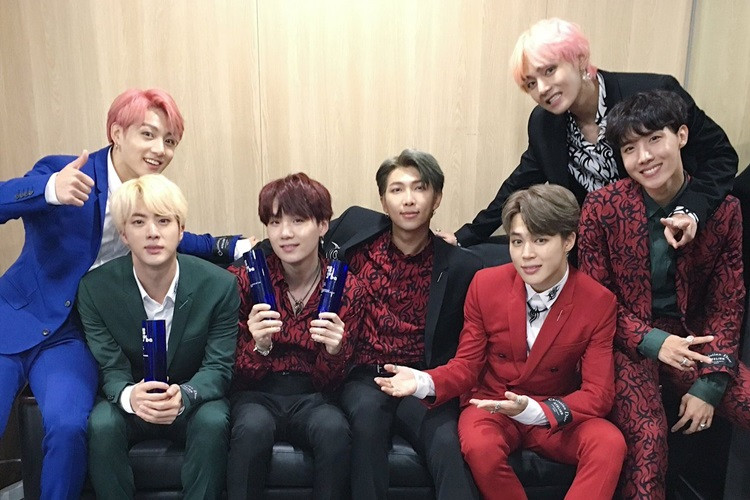 BTS đã trải qua 24 giờ làm việc liên tiếp