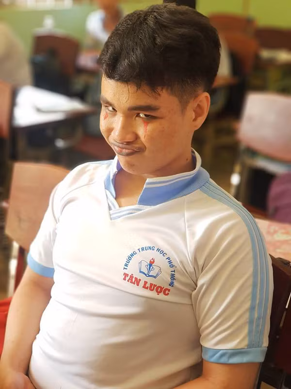 Khi người ta bảo mình "giỏi hơn ma quỷ" thì mình cũng phải hóa trang một chút cho xứng đáng.