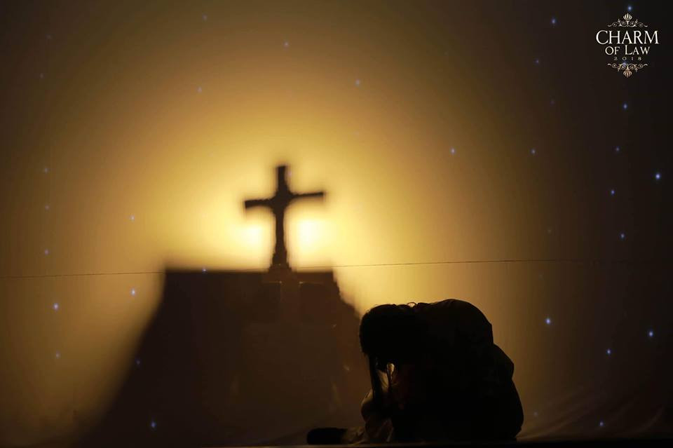 Tiết mục múa đương đại Mẹ tôi của thí sinh Phạm Thị Hương Giang.