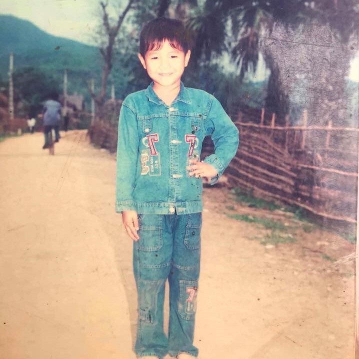 Hoàng Đức hay Đức Chinh đều được phát hiện tài năng chơi bóng từ khi còn nhỏ. Ảnh: FBNV.