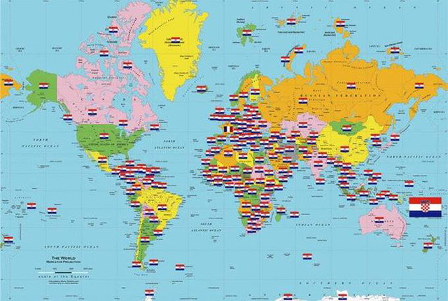 Thành tích tốt nhất của ĐT Croatia trước kỳ World Cup trên đất Nga lần này là lọt vào bán kết World Cup 1998, khi Pháp là chủ nhà. Bởi thế trong cuộc đối đầu với Pháp năm nay, trừ CĐV Pháp người hâm mộ toàn thế giới đều hướng về Croatia.&nbsp;