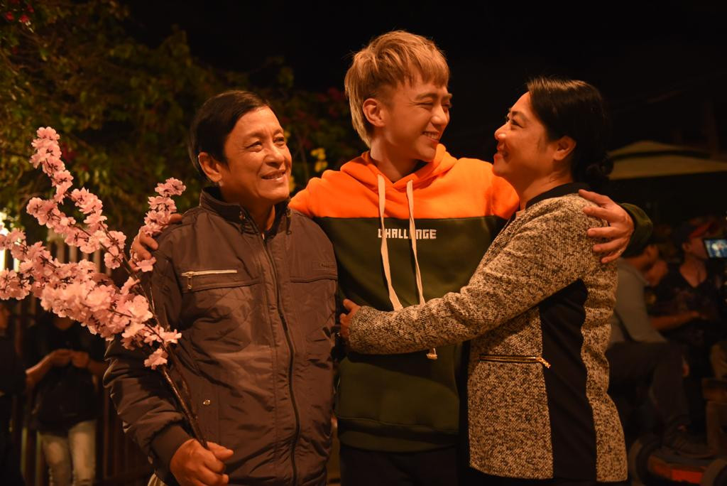 MV mới của Soobin trở thành video được xem nhiều nhất trên thế giới sau 24 giờ ảnh 1