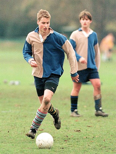 Anh yêu thích môn bóng nước, bóng đá, bóng bầu dục và hầu hết là các môn thể thao tập thể. William cũng khá xuất sắc về địa lý và lịch sử nghệ thuật.