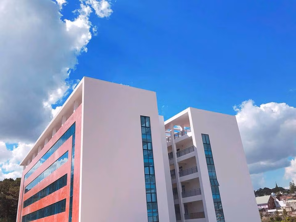 ĐH Đà Lạt xứng danh là “ngôi trường nhà người ta”.