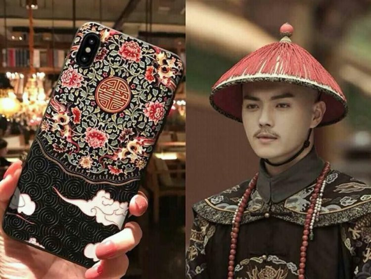 Trong bộ ốp lưng này, các mẫu ốp lưng thường được thiết kế với tông màu và các hoạ tiết gắn liền với một nhân vật trong phim để thu hút người mua.