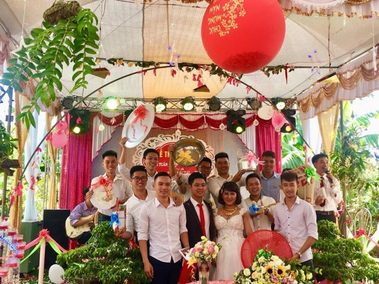 Được biết đám cưới trên diễn ra ở Nam Định.