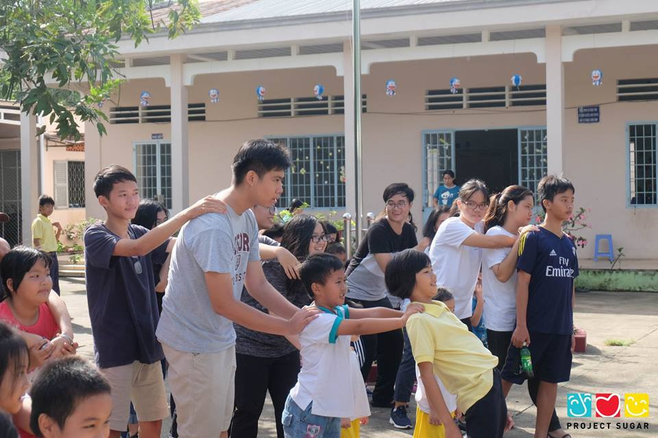 Dự án "Trung thu ngọt ngào 2018: Đi để trở về" tại mái ấm Hoa Mai, Long Thành.