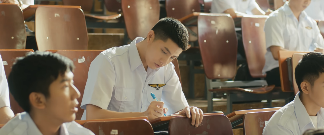 Làm sao có thể không xiêu lòng trước một anh chàng như thế này nhỉ?