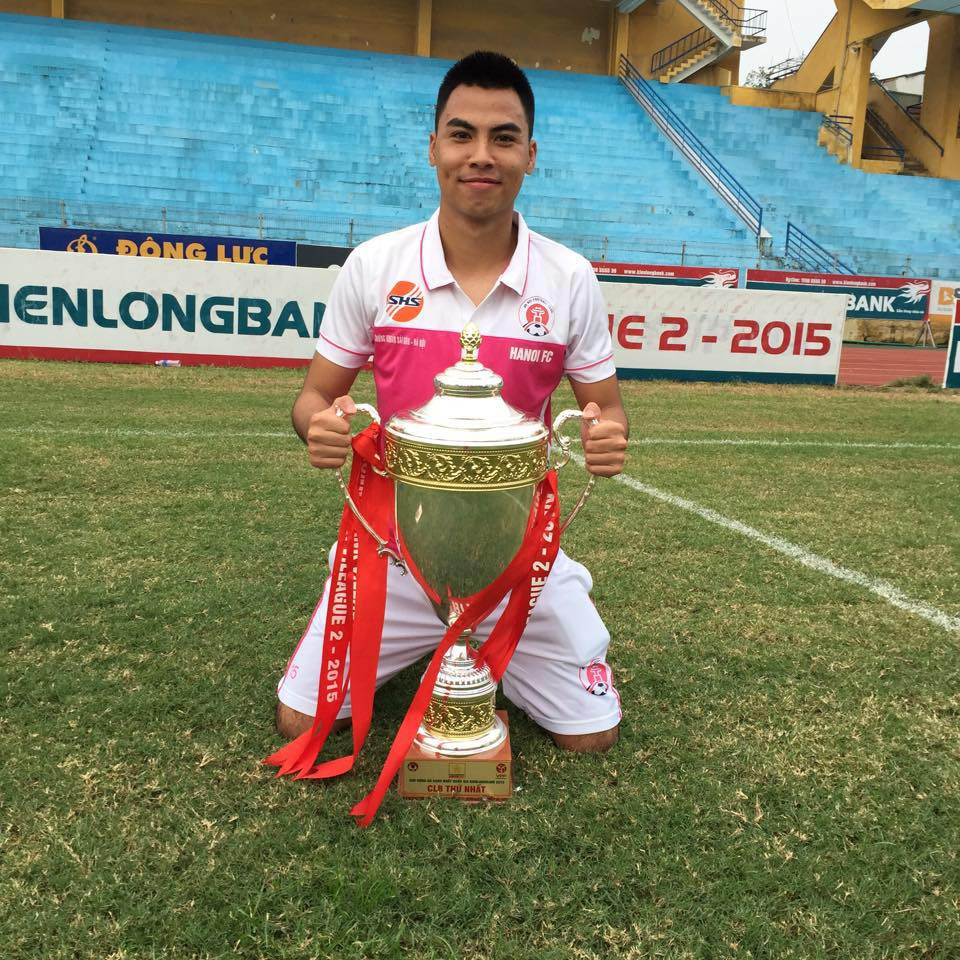 Đã tìm ra link Facebook của các cầu thủ U23 Việt Nam, mời dân tình vào “bão" follow! ảnh 12