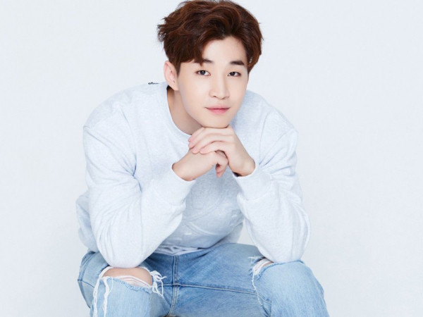 Henry Lau lập studio riêng và hợp tác với công ty mới