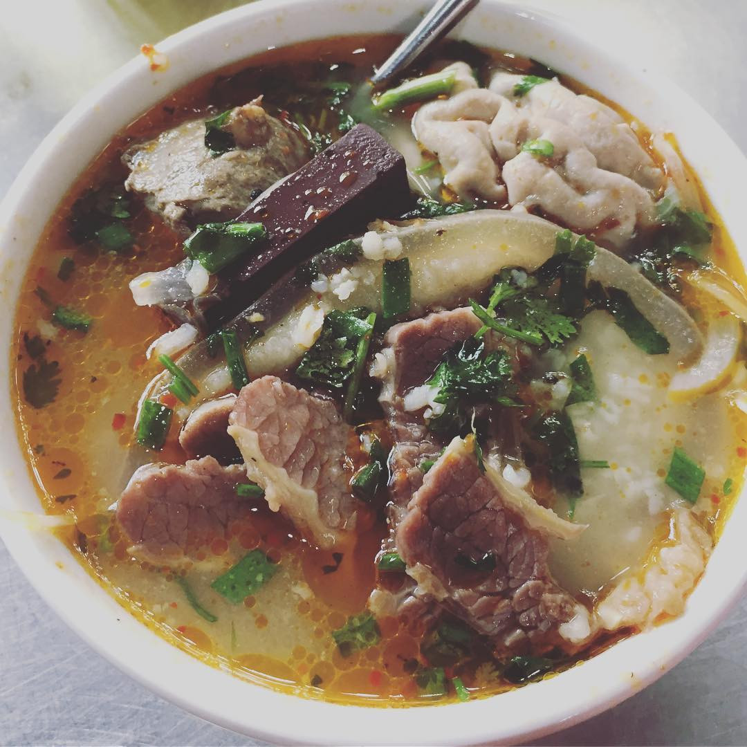 Những món ngon nhất định bạn phải ghé ăn khi đặt chân đến TP.Huế ảnh 4 Những món ngon nhất định bạn phải ghé ăn khi đặt chân đến TP.Huế ảnh 4