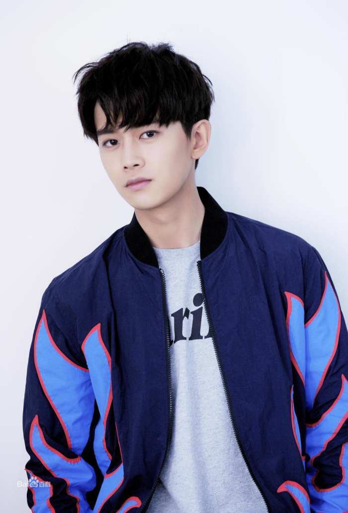 Đi tìm 10 diễn viên Hoa ngữ từ 30 tuổi trở xuống có diễn xuất tốt nhất trong năm 2017 ảnh 17