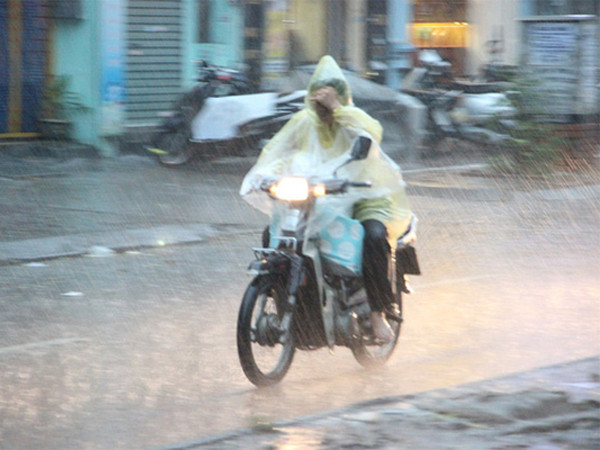 Cuối tuần miền Bắc có khả năng có mưa giông. Ảnh minh họa: Nguyễn Dương.