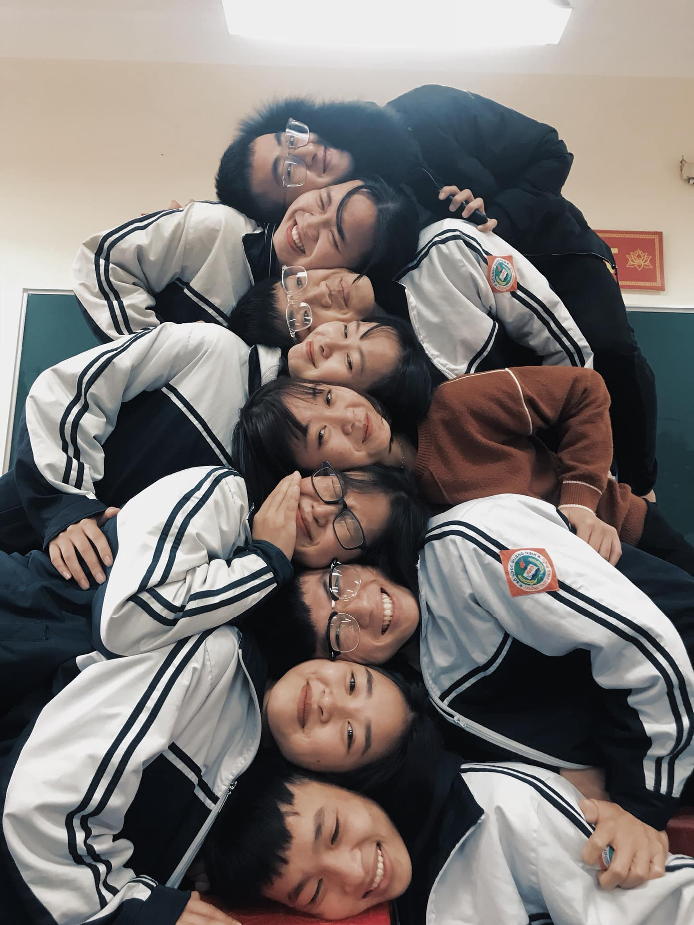 Bánh bao trứng muối, mại dzô