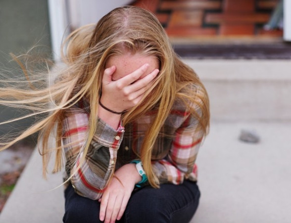 Cứ cho rằng tất cả mọi người đều đối xử tệ với mình thì sẽ rất dễ trầm cảm đấy.