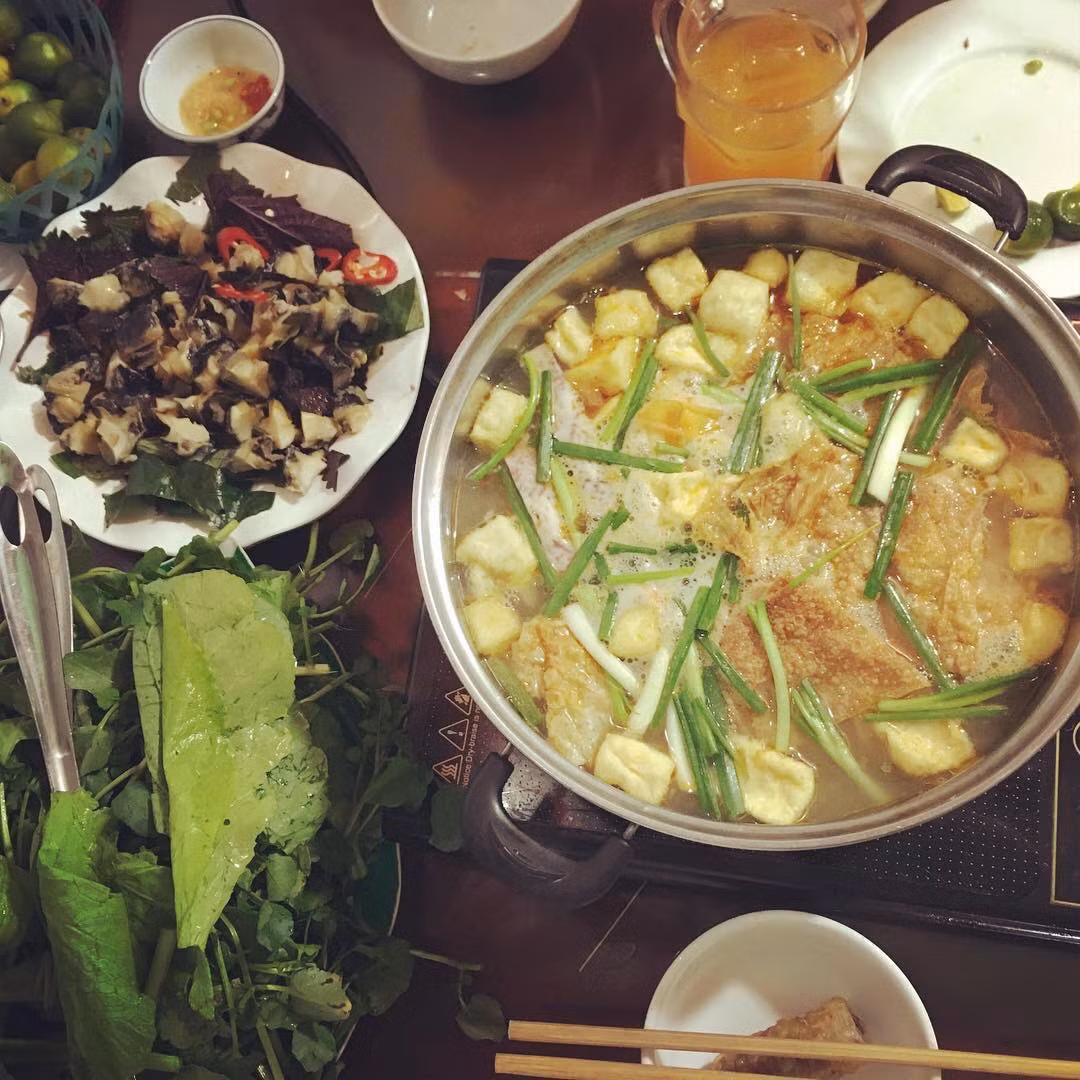 Trưa nay "măm" gì: Dạo quanh một vòng quán ăn của các "bà" nổi tiếng tại Hà Nội ảnh 9 Trưa nay "măm" gì: Dạo quanh một vòng quán ăn của các "bà" nổi tiếng tại Hà Nội ảnh 9