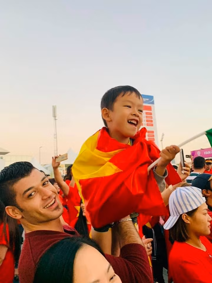 Nụ cười rạng rỡ