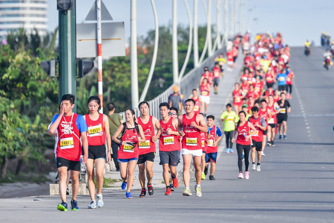Sở GTVT cấm đường để phục vụ giải Marathon quốc tế.