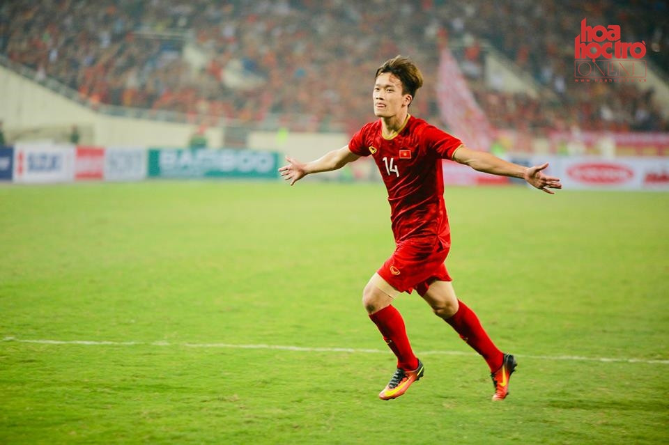 Những giây phút ăn mừng chiến thắng rạng rỡ đã được lưu lại.