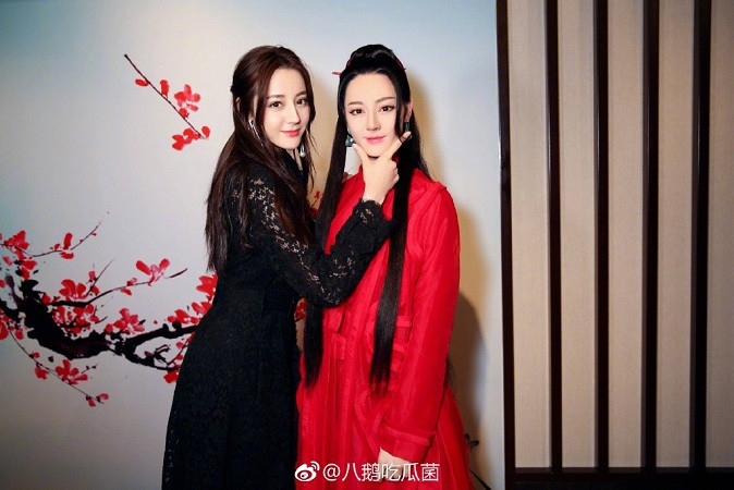 Dàn sao C-Biz hào hứng “đọ sắc” với phiên bản tượng sáp của chính mình ảnh 13