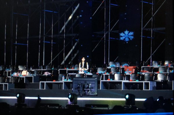 Các fan thì hy vọng rằng Chungha sẽ sớm tìm được một chàng đồng nghiệp kiêm bạn trai luôn bên mình mọi lúc mọi nơi, giống như cặp đôi Hyuna và Dawn vậy.