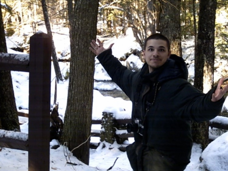 Hiện Zack Hemsey vẫn đang loay hoay tìm bước tiến cho sự nghiệp.