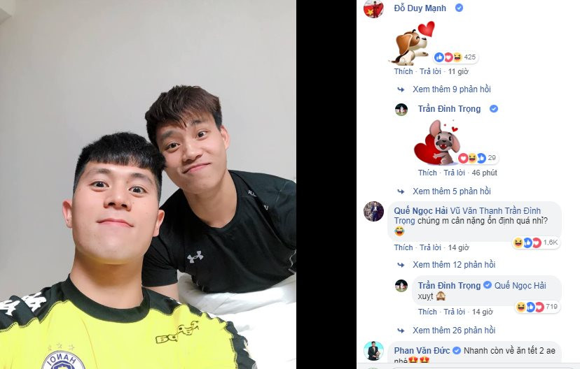 Văn Thanh cứ thỏa thích nấu nướng, việc rửa bát cứ để Đình Trọng lo.