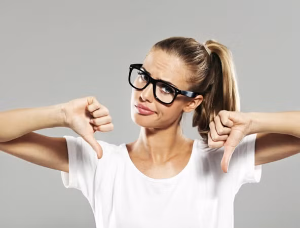 Những người hay than phiền luôn khiến người khác khó chịu.