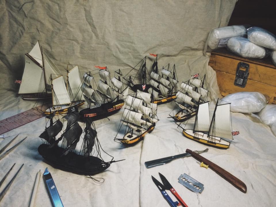 Sản phẩm của Huy được chế tạo từ những dụng cụ rất đơn giản.