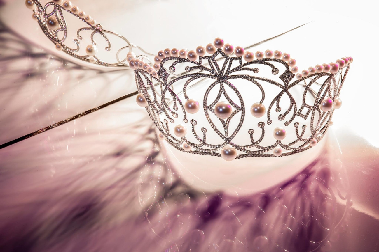 Những cuộc thi Hoa hậu - những "đấu trường nhan sắc" đang tạo ra thế hệ "lò bánh"? ảnh 4