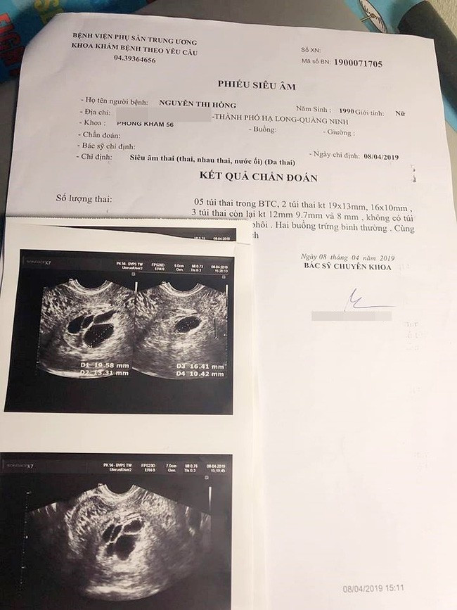 Chị Hồng đã nghẹn trong nước mắt khi cầm kết quả trên tay...